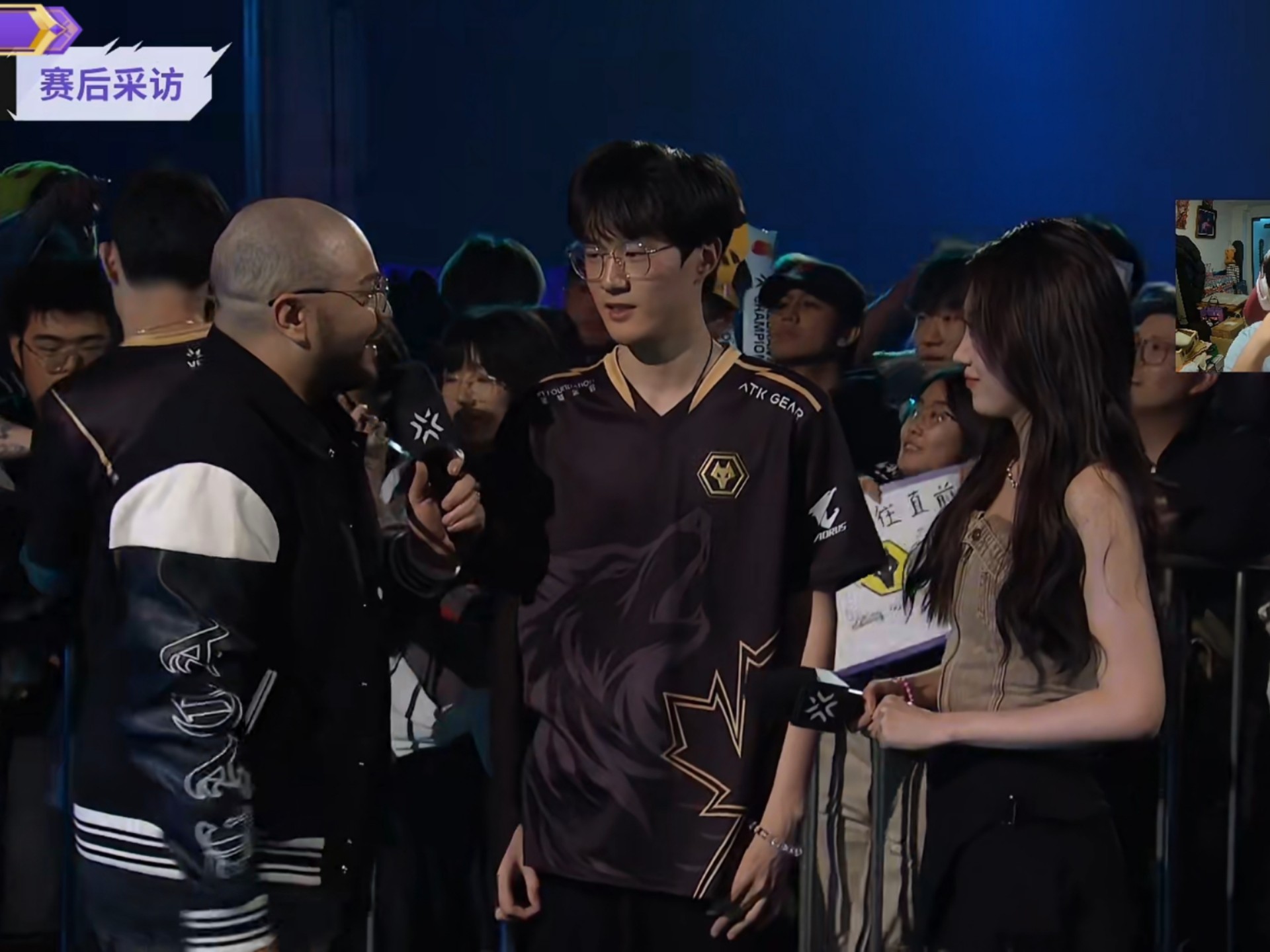 DK力克FLY,Peanut关键团战开团秒人宿敌对决半决赛,点燃全场激情 DK力克FLY,Peanut关键团战开团秒人宿敌对决半决赛,点燃全场激情