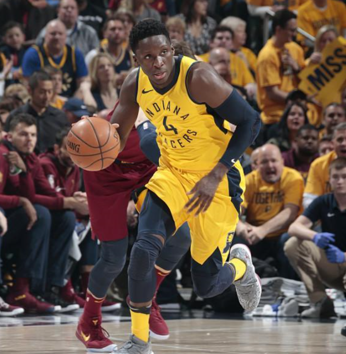 步行者鏖战天津队，米切尔刷新纪录