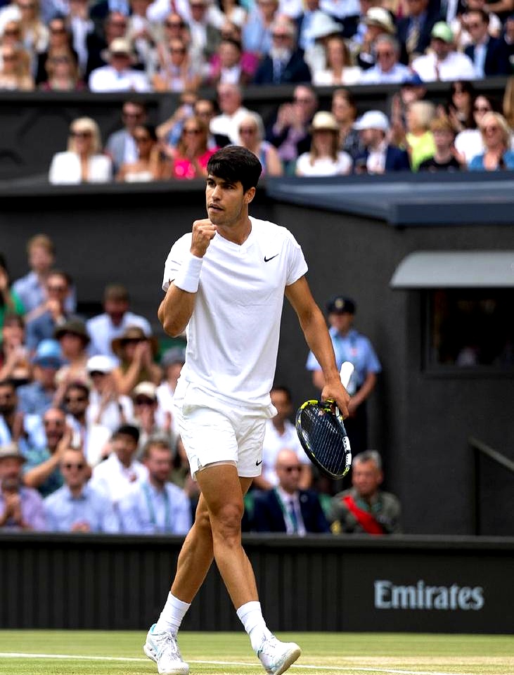 包含戴维斯杯险胜ATP总决赛，阿尔卡拉斯状态火热的词条