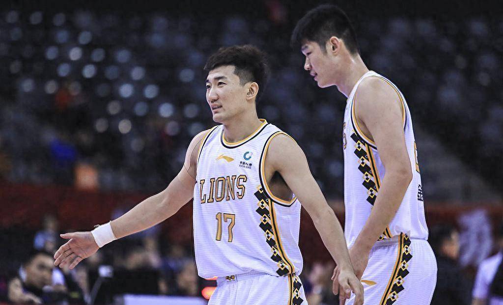 广东队轻取四川队，孙铭徽状态火热