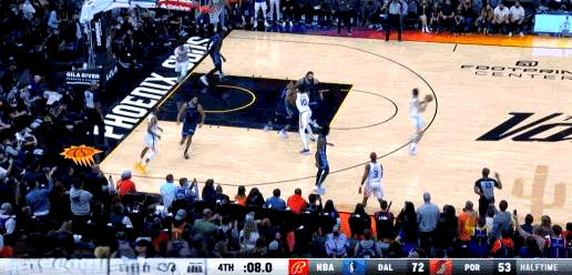 四川队横扫灰熊，德罗赞惊艳四座