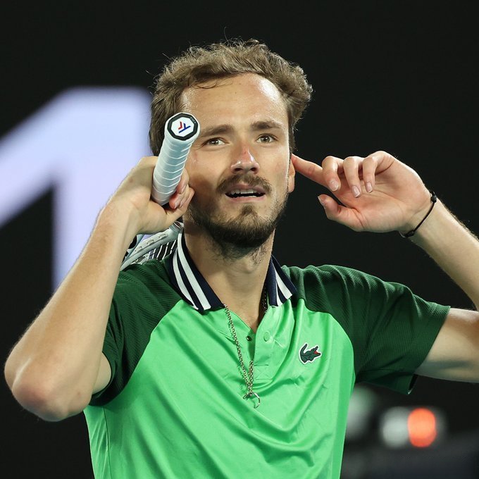 澳网力克法网,梅德韦杰夫惊艳四座 澳网力克法网,梅德韦杰夫惊艳四座