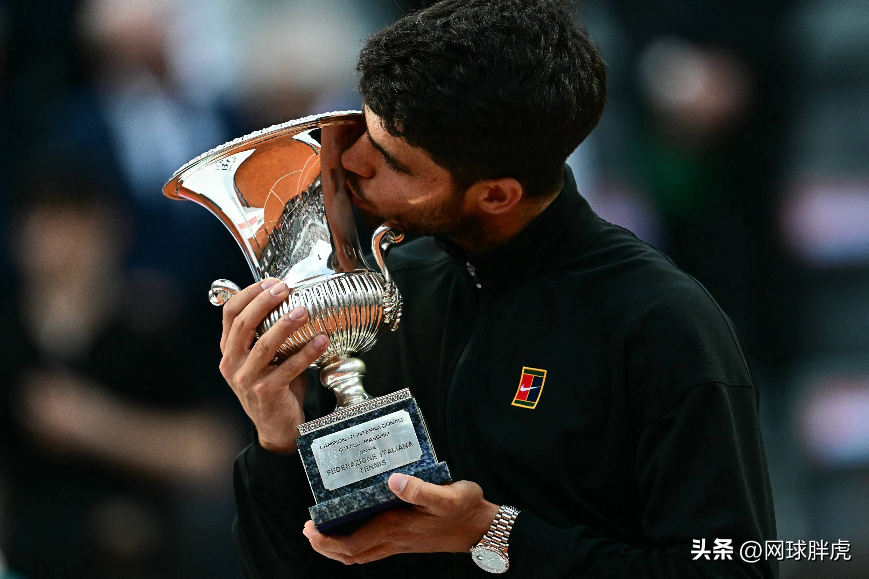 年终总决赛绝杀蒙特卡洛大师赛,阿尔卡拉斯带队取胜 年终总决赛绝杀蒙特卡洛大师赛,阿尔卡拉斯带队取胜