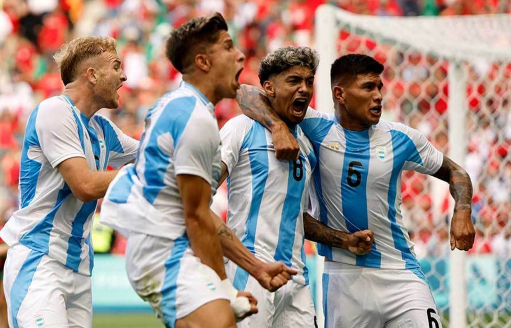 法国队横扫丹麦队，辛杜状态火热